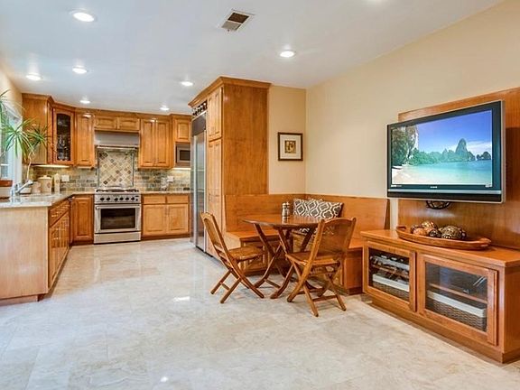 5th image of 29108 Covecrest Dr