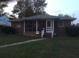 816 Cool Spring St, Franklin, VA 23851