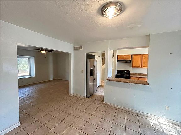 5th image of 5713 Count Ln #5713A
