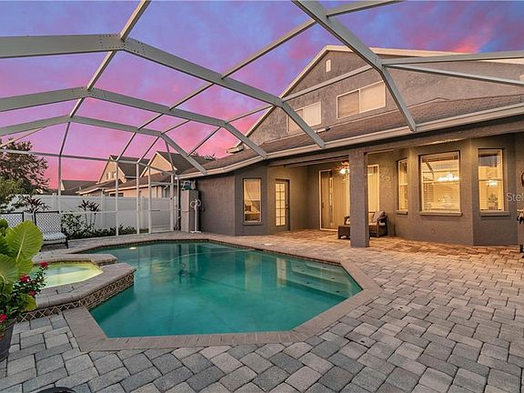 3rd image of 3127 Prairie Iris Dr
