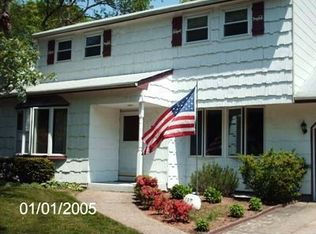 75 Ruland Rd, Selden, NY 11784