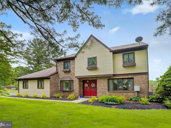 575 Millcross Rd, Lancaster, PA 17601
