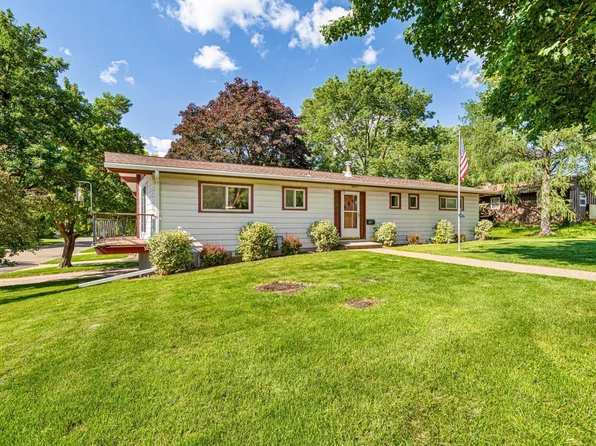 352 W Holly St, Owatonna, MN 55060