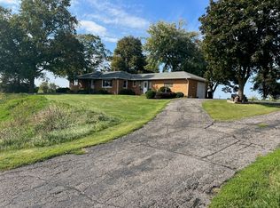 18130 State Route 9, Pekin, IL 61554