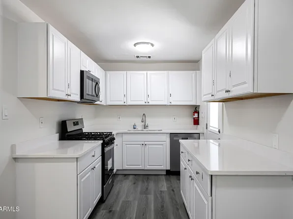 1339 E Glenrosa Avenue, Phoenix, AZ 85014