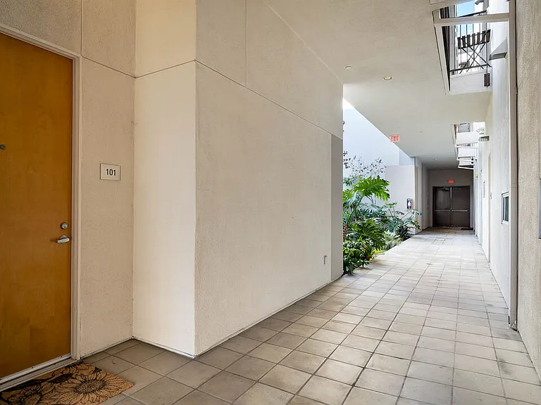 12411 Pacific Ave #101 — Photo 5