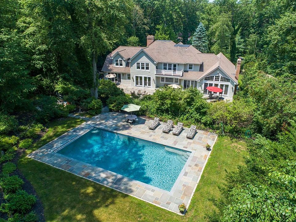 36 Fiddlers Green Drive, Lloyd Harbor, NY 11743 Zillow