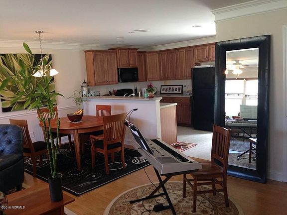 2nd image of 1022 Granite Grove #14d