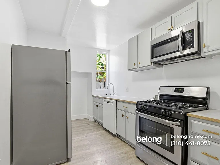 1478 W Vernon Ave #1 — Photo 7