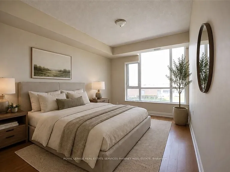 1 Hurontario St #806 — Photo 25