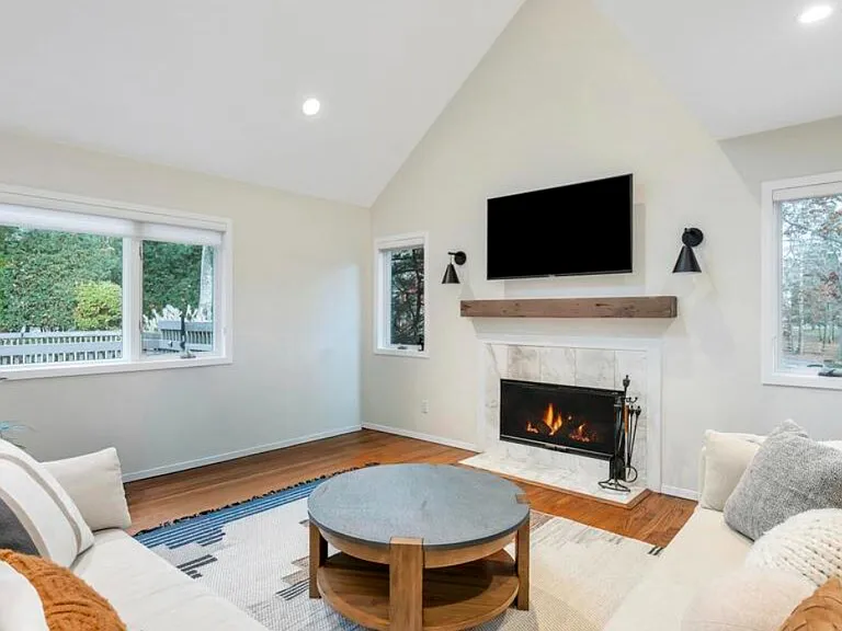 51 Roses Grove Rd — Photo 5