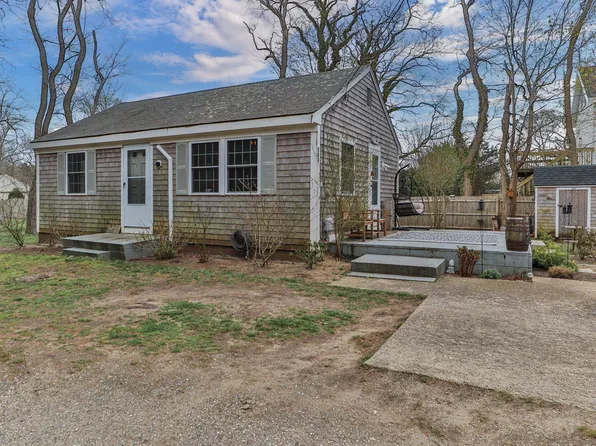 582 Massasoit Road, Eastham, MA 02642