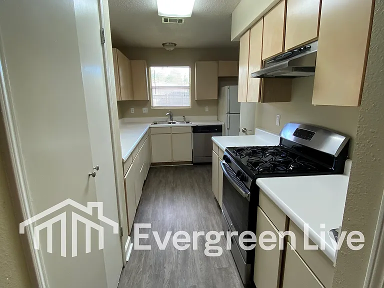 55 Voda Ct — Photo 3