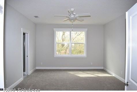 5th image of 2410 W Carmen St Unit 2