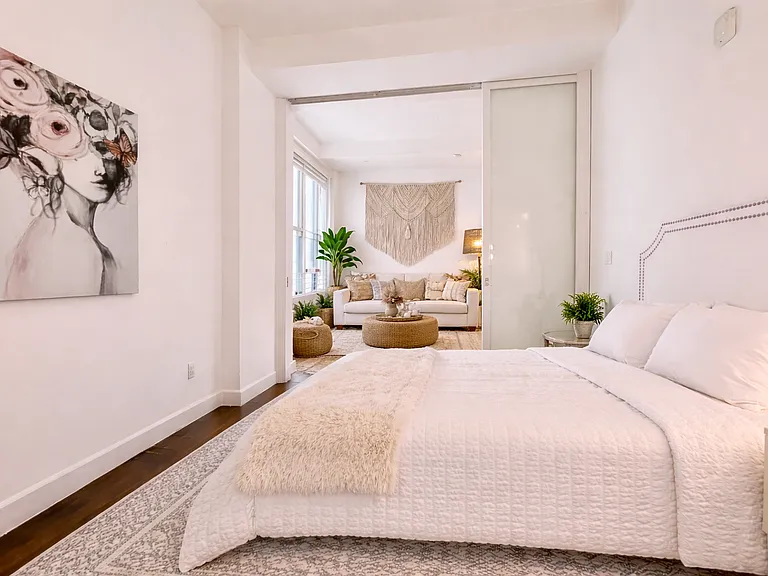 HWH Luxury Living — Photo 78
