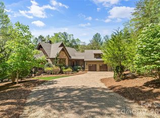 92 Gobblers Neck Dr, Nebo, NC 28761