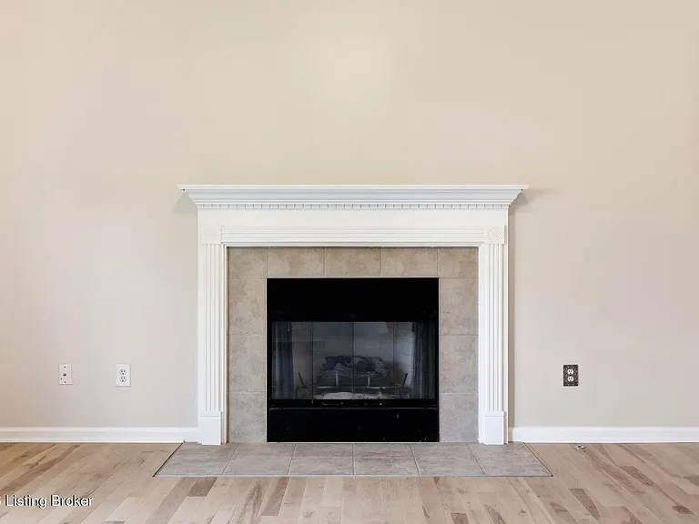 4029 Orchard Lake Dr — Photo 5