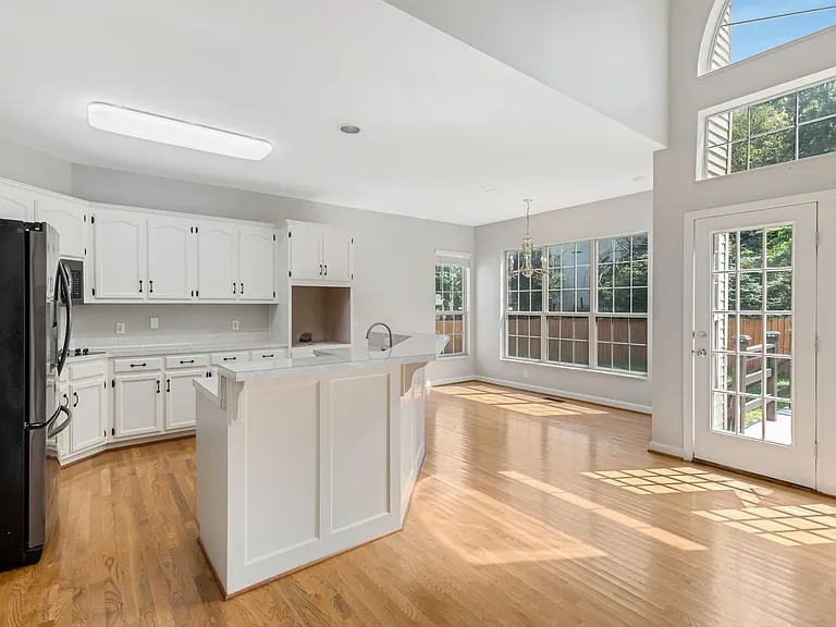 413 Madia Vale Dr — Photo 41