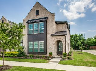 422 Madison Ave, Fairview, TX 75069