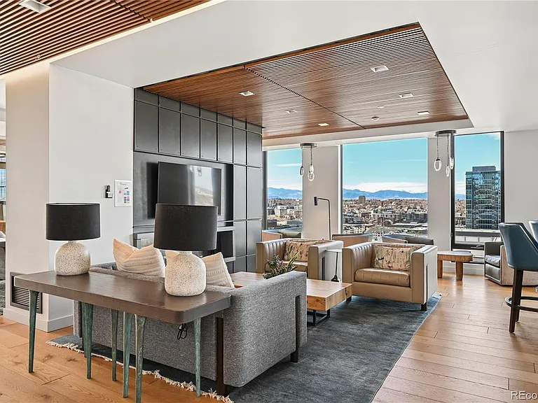 1750 Wewatta St #1121 — Photo 37