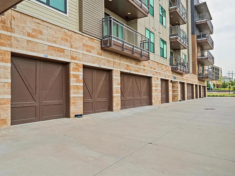 3517 Windhaven Pkwy #2305 — Photo 25