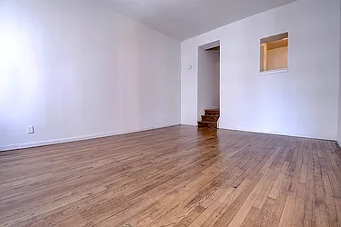 Rented by Urbane Brokerage