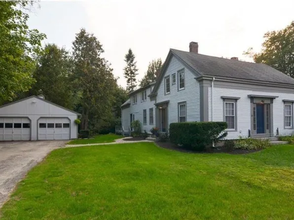 58 Willow St #1, Yarmouth, ME 04096