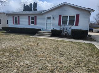 11142 8th Ave, Pleasant Prairie, WI 53158