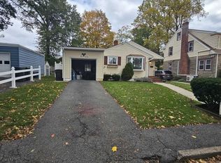 113 Martin St, Bergenfield, NJ 07621