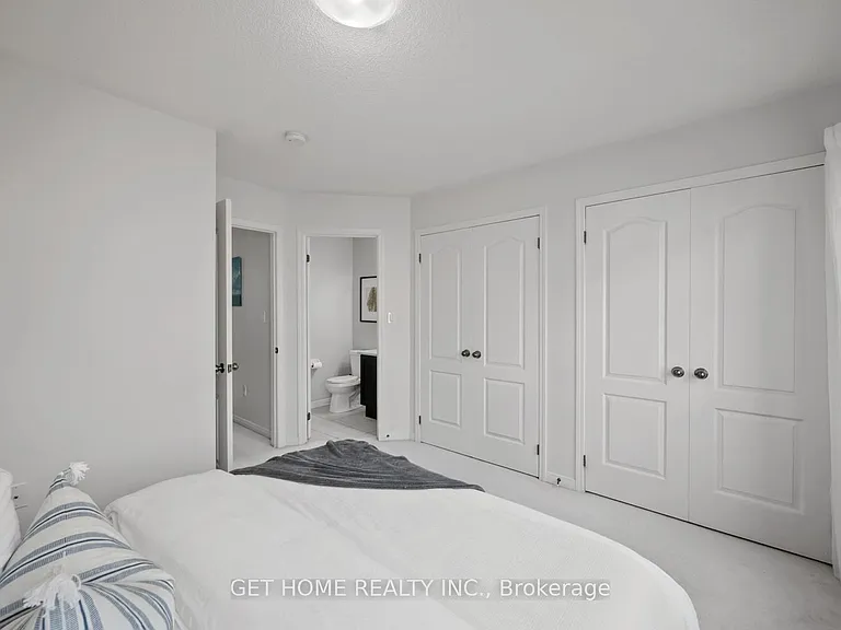 19 Benjamin Way — Photo 18