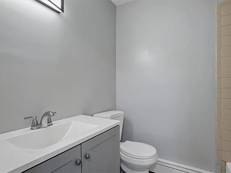 36 Ironworks Rd — Photo 28