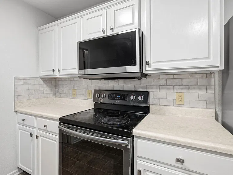 12192 Maize Dr — Photo 19