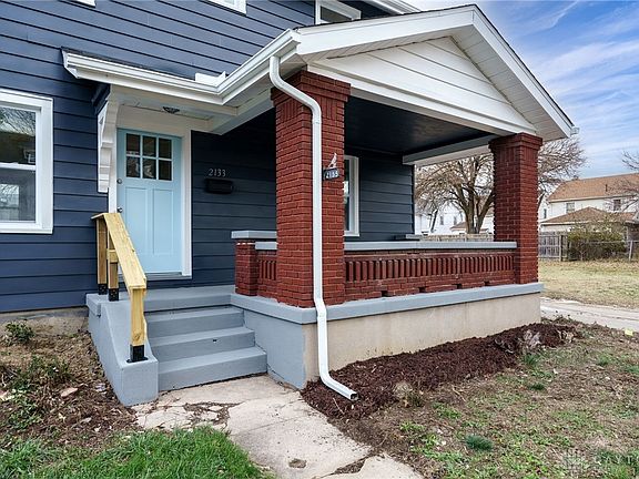 3rd image of 2133 Auburn Ave