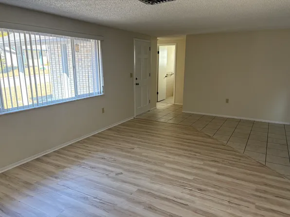 12406 Paddock Ln, Hudson, FL 34667