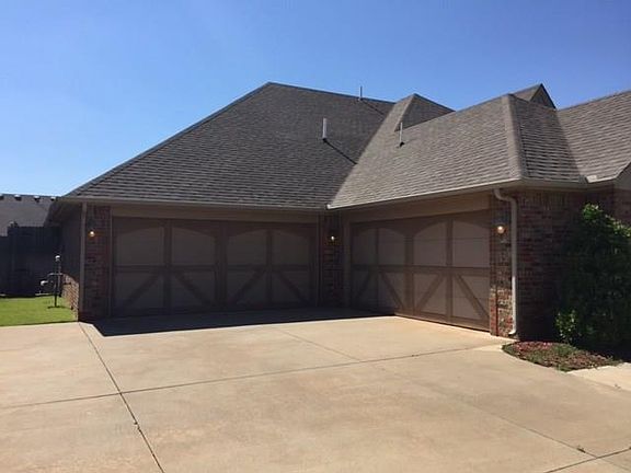 4th image of 14825 Trumball Cir