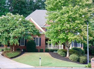 2212 Hollowbrooke Ct NW, Acworth, GA 30101