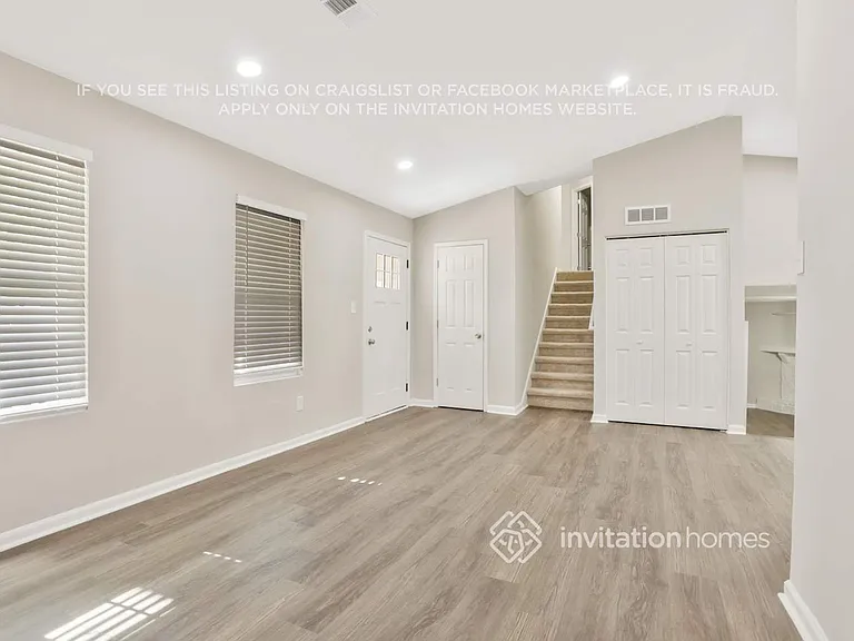 5419 Martins Crossing Rd — Photo 4