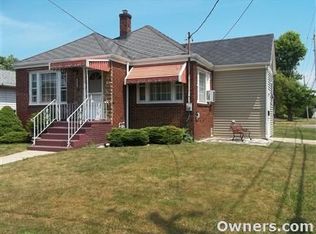 3557 Grafton Ave, Blasdell, NY 14219