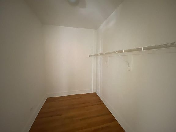5th image of 5634 N Kenmore Ave