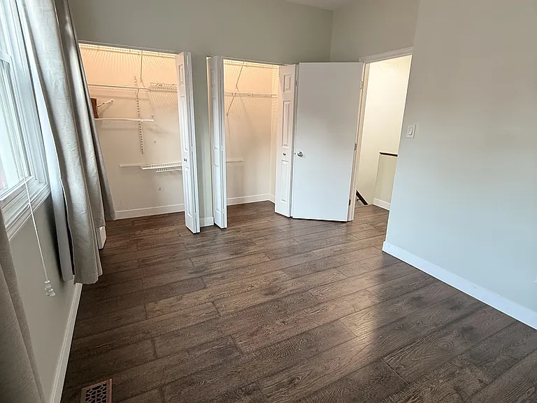 1835 W Oakdale Ave #C — Photo 23