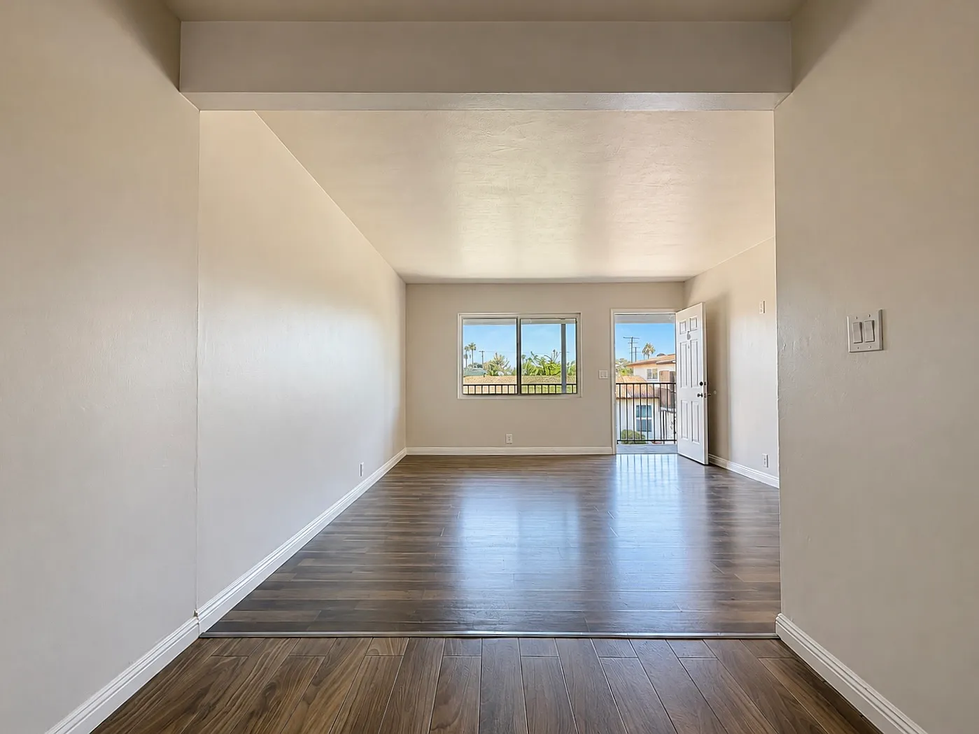 1 bed, $1,800 — Photo 2