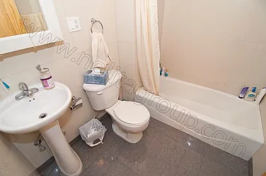 Rented by Nolita Group