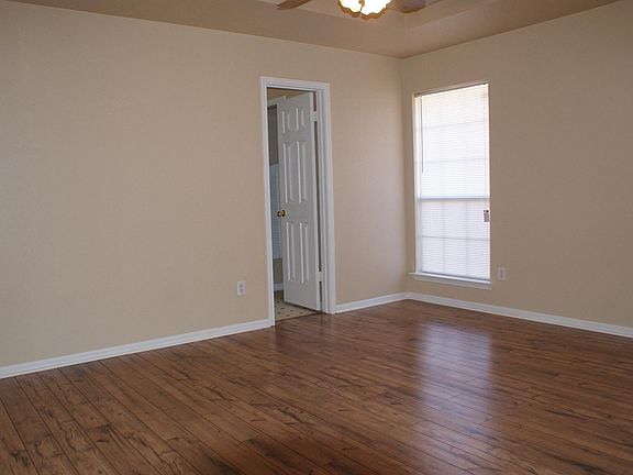 5th image of 4905 Addie Dr