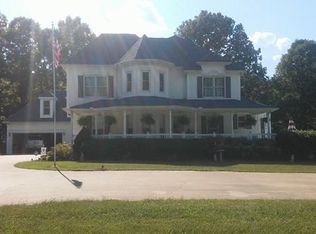 685 Sorghum Rd, Holladay, TN 38341