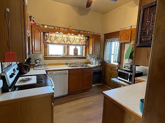 9th image of this home