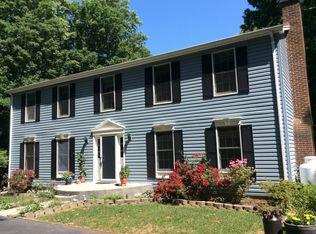 5516 Davis Ford Rd, Woodbridge, VA 22192