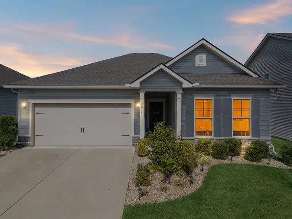 3017 Bishop Ln, Columbia, TN 38401