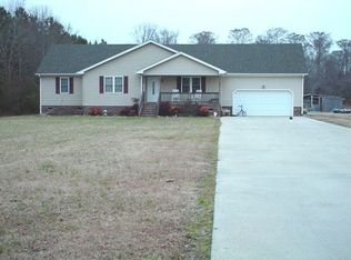 1467 Millpond Rd, Elizabeth City, NC 27909