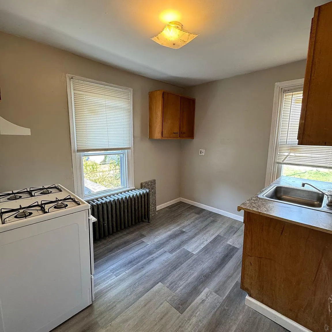 2 bed, 1736 sqft, $1,100 — Photo 3