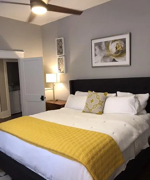 754 Roycroft Pl — Photo 2